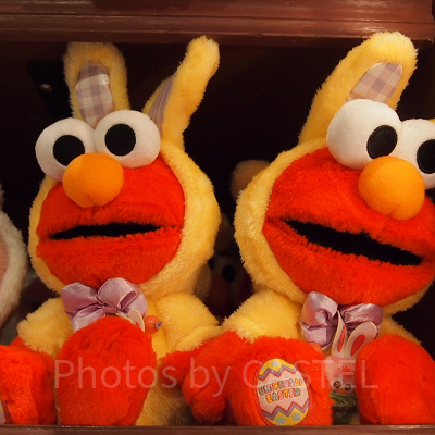 ぬいぐるみ（エルモ）