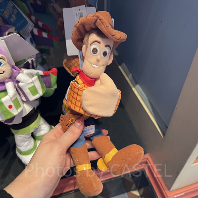 ぬいぐるみ（ウッディ）