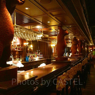 おしゃれな店内