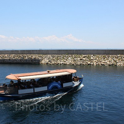 蒸気船に乗ってパークを一周