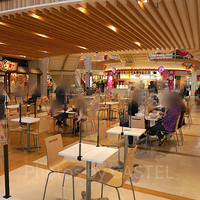 天保山マーケットプレースのフードコート