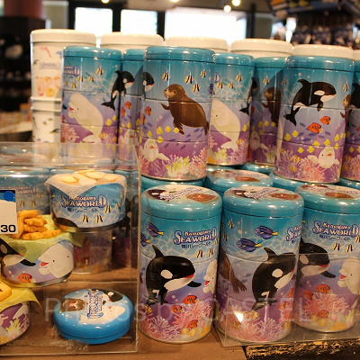 甘党も辛党もうれしいミックス缶はデザインも超キュート♡