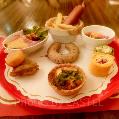 ザ・ダイヤモンド・バラエティマスターの食事メニュー