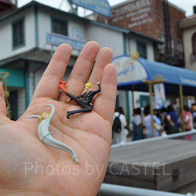 ドリンクのノベルティはサンジのフィギュア/サンジの海賊レストラン