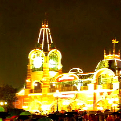 この日の閉園は20時。はやすぎだよー！