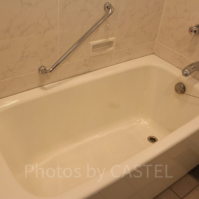 トイレとセパレートのお風呂は浴槽も大き目