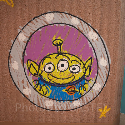 ギフト・プラネット横の壁も写真映えスポット