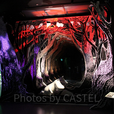 3階のエレベーター前からムーミンの世界が広がります