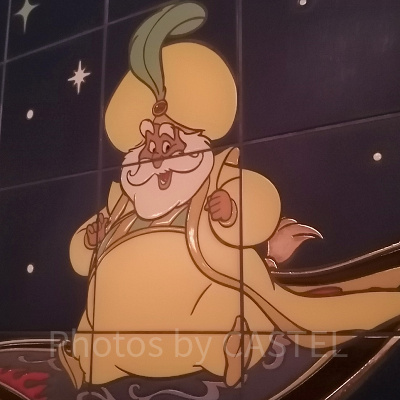 キューラインには「アラジン」のキャラクターが描かれた壁画も！