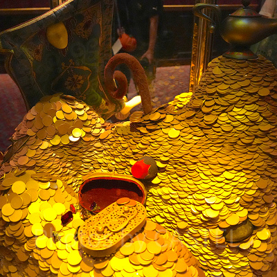 ミッキーのフィルハーマジックではどこかに隠れミッキーが･･･