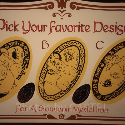 ティモン（右）