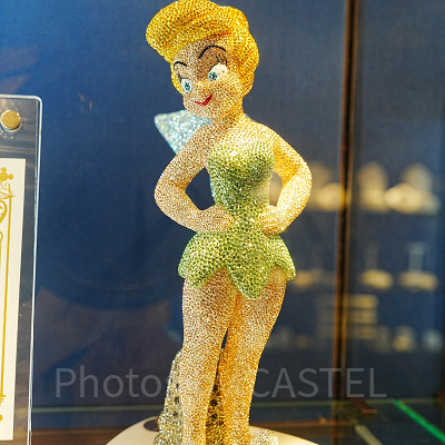 ティンカーベルのフィギュア大サイズ