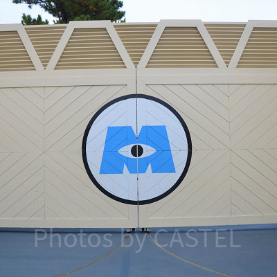 トゥモローランド