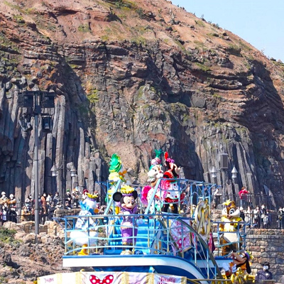 トータリー・ミニーマウス：期間限定ハーバーグリーティング「トロピカル・スプラッシュ」