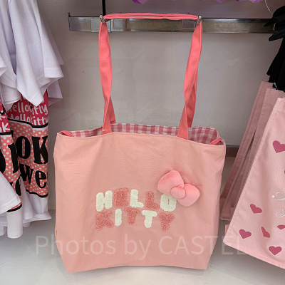 トートバッグ（ハローキティ）