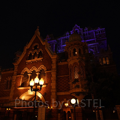 タワー・オブ・テラーには6ヶ所の乗り場がある