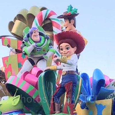 「トイ・ストーリー」のフロート