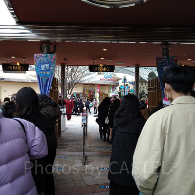 ユニバの入場ゲート