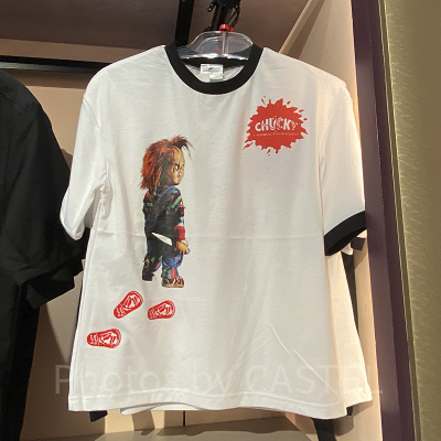 ユニバハロウィン2022グッズ：チャッキーのTシャツ（城）
