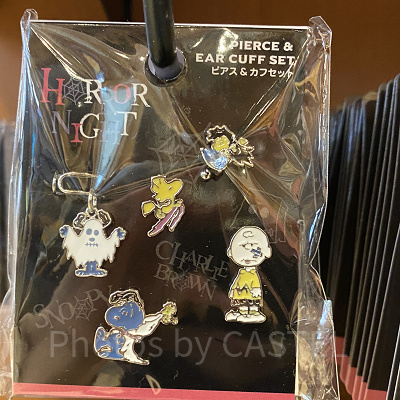 ユニバハロウィン2022グッズ：ピアス＆カフセット