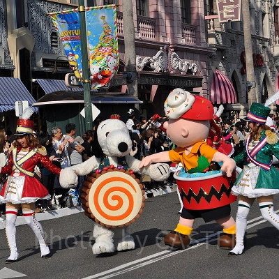 USJのクリスマスパレードUSJのクリスマスパレード