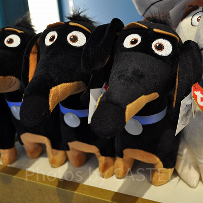 USJペット2グッズ：バディのぬいぐるみ／Ｍサイズ