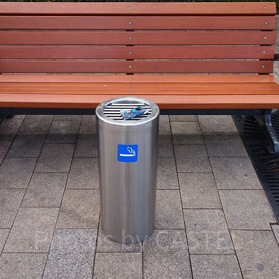 USJ喫煙所：ベンチがあるのでゆっくりできる！