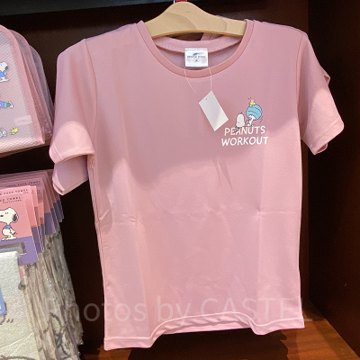 USJスヌーピーグッズ/Tシャツ/「PENUTS WORKOUT」