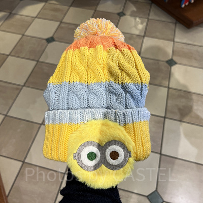 USJ冬グッズ：ミニオンのニット帽（キッズ）