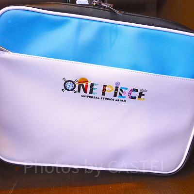  USJ×ワンピースコラボグッズ：パソコンケース