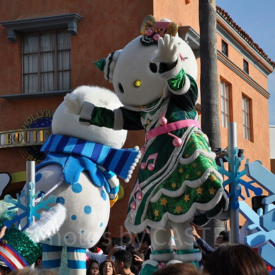 USJのハローキティ/クリスマスパレード（2018年)