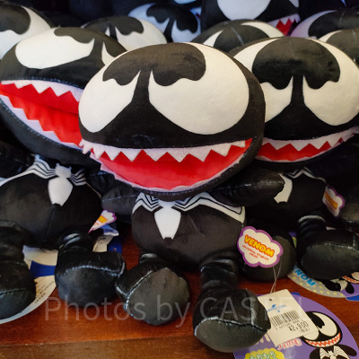 VENOMぬいぐるみ