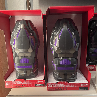 ヴィブラニウム・ソニック・ガントレット(パリディズニー)