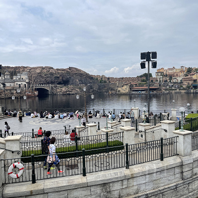 11時40分ごろのショー待ちの様子