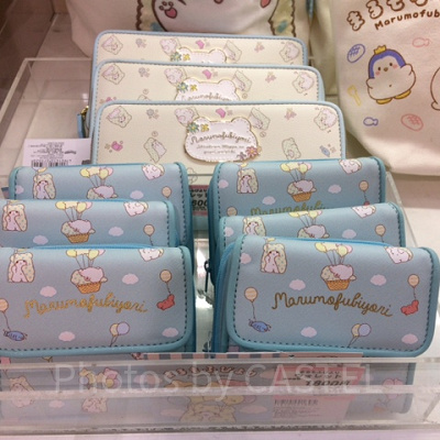 まるもふびより　お財布