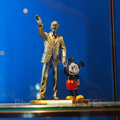 ウォルトとミッキーのフィギュア