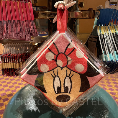 ディズニー ゆらゆらキーチェーンフィギュア 4個セット 31gkP8D9xiL.jpg_BO30,255,255,