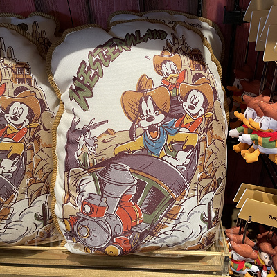 ウエスタンウェア　クッション