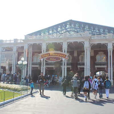 万引きで捕まった後はどうなる？