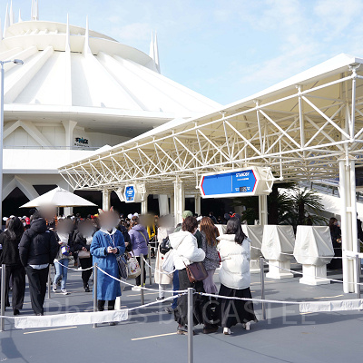 トゥモローランドとは？