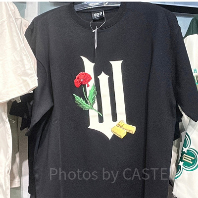 ウィキッドの黒いTシャツ