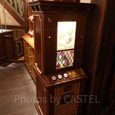 プーさんコーナーのメダリオンメーカー