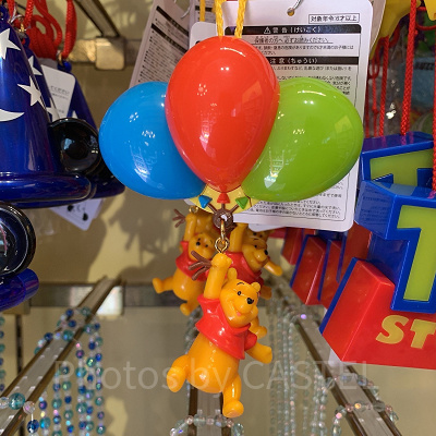 プーさんの光るペンダント