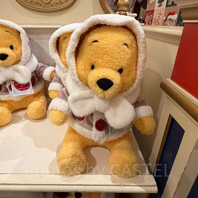 プーさんぬいぐるみ(クリスマスグッズ2025)