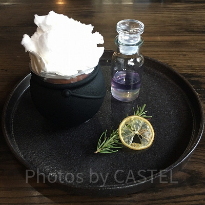 魔女鍋のレモンケーキ