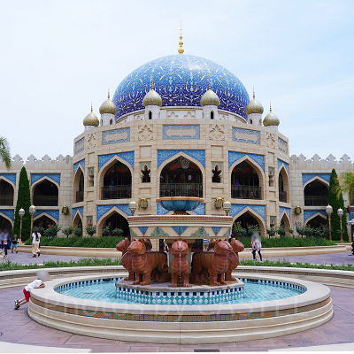 噴水を中心にして、どの角度から撮っても画になります。