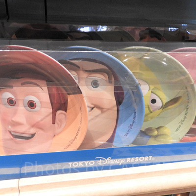 ウッディのプレート（一番左）