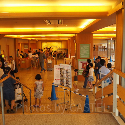 湯あみの島ロビー