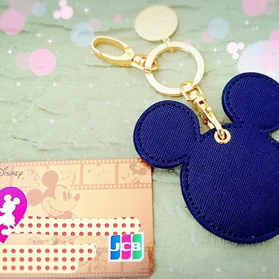 ディズニー Jcbカード ゴールドカードとquicpay For ディズニー Jcbカードのキーチェーン キャステル Castel ディズニー情報