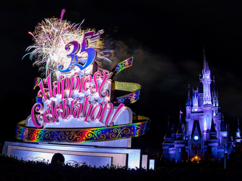 ディズニーリゾート花火シリーズ ?media_id=3621495730872321201